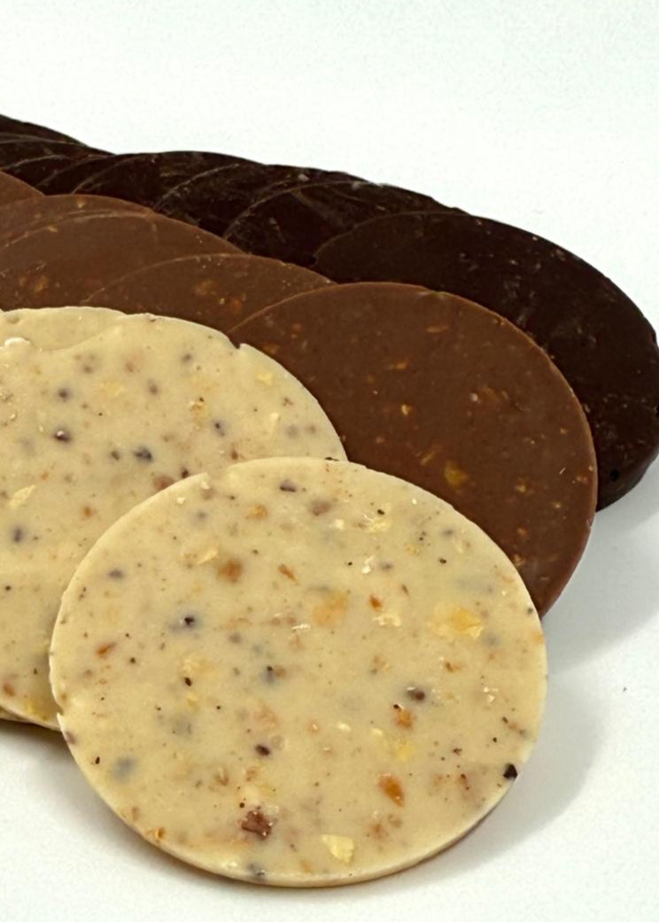 "KROKANTE CHOCOLADESCHIJFJES"