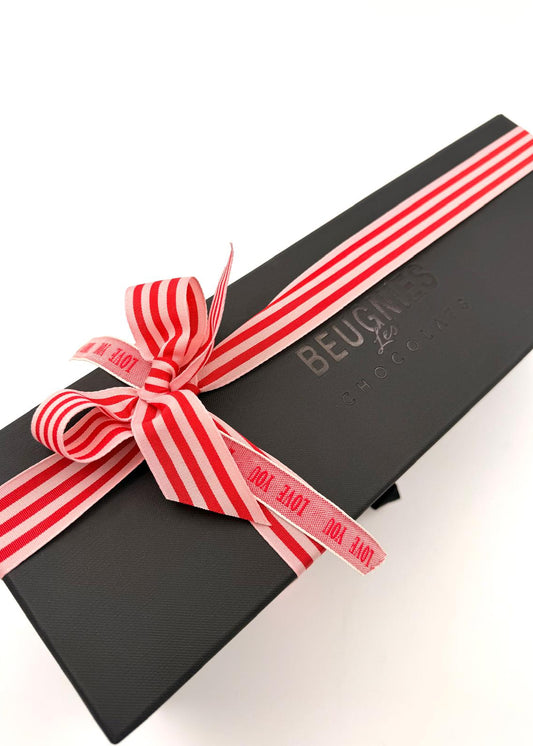 "CHAMPAGNE/CAVA BOX"